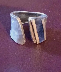 MCM Ring 925 Modernist Blue LapisLazuli Sz5.5 Adjusts Open Cigar Band Hammered - Picture 1 of 11