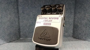 Behringer DR400 Digital Reverb/Delay Effects Pedal Good Condition from Japan - Picture 1 of 5