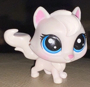 Authentic LPS Littlest Pet Shop PERSIAN Pastry Catsby Cat - Picture 1 of 8