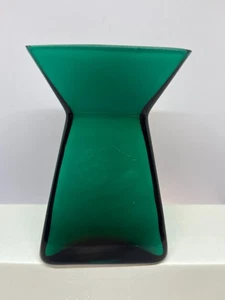 Unique Green Square Shaped Glass Flower Vase 5.75" Tall Could be bulb forcing - Picture 1 of 10
