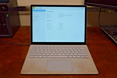 Microsoft Surface Laptop 13.5” Táctil i7-7660U 16GB RAM 512GB NVMe SSD SIN SISTEMA OPERATIVO LEER Foto 1 de 4