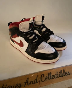 Air Jordan 1 Mid Noble Size 2.5Y Youth 2.5 White/Noble Red/Black Classic Lot8 - Picture 1 of 13