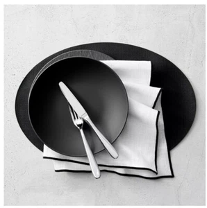 VILLEROY & BOCH Manufacture Rock Napkins, Set of 4, White, 21 in x 21 in - Picture 1 of 5