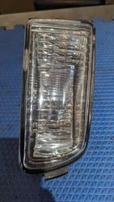 Lexus GS300 1998-2005 lado del pasajero esquina luz de estacionamiento conducción antiniebla Foto 1 de 3