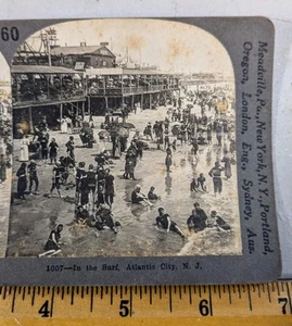 Tarjeta In The Surf Atlantic City NJ Nueva Jersey Keystone Stereoview 1007 - Imagen 1 de 3