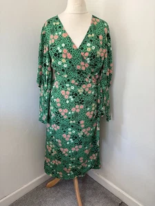 Pretty Simply Be summer floral occasion wrap dress, BNWT ,size 26 - Picture 1 of 12