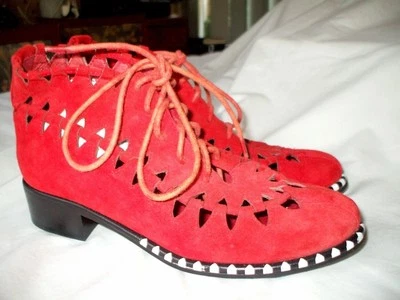 DJANGO & JULIETTE SZ 36(6) RED SUEDE LEATHER LOW HEEL ANKLE BOOTS-CUTOUT TRIM - image 1 of 4