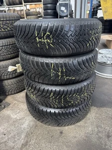 4x Falken EuroWinter HS01 SUV 225/65 R17 106H XL DOT 17 22 2x 6,5 - 7 mm 2x 8 mm - Imagen 1 de 20