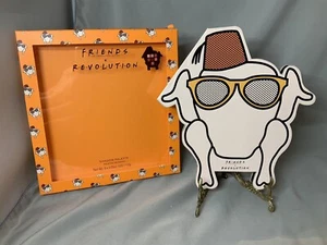 Friends X Revolution SHADOW PALETTE MakeUp Turkey w/ Mirror NIB 9 colors - Picture 1 of 5