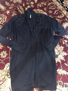 White And Warren Sz S Black Cashmere Cardigan W Shoulder Beading - Picture 1 of 3