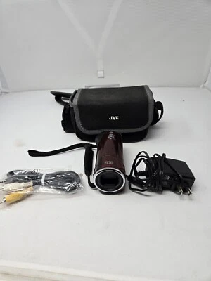 JVC HD Everio 40x Optical Zoom GZ-HM30RU With Charger USB Cable Carrying Case - Image 1 of 4