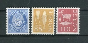 SIMBOLI NAZIONALI - NATIONAL SYMBOLS NORWAY 1974 Common Stamps - Imagen 1 de 1