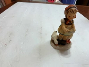 Figura vintage de Hummel Goebel ~ ""Sé paciente"" ~ marcada 1948 - Imagen 1 de 7