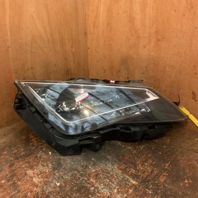 Seat Leon Headlight Headlamp Drivers Right O/S LED 12-17 Mk3 Pre FL 5F2941008 - Image 1 of 4