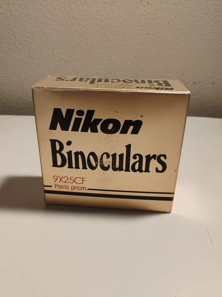 NEW NIKON Binoculars 9 x 25CF Porro Prism  Glass  71-1823 - Image 1 of 4