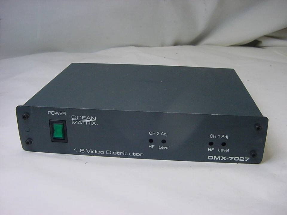 OCEAN MATRIX 1:8 VIDEO DISTRIBUTOR OMX-7027 - Image 1 of 4