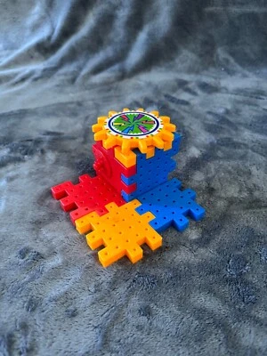 Krazy Gears Building Toy Motorized Spinning Gear - large lot of random parts - Image 1 of 2