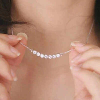 GIROCOLLO ARGENTO COLORE RAGAZZA REGALO IDEA CRISTALLI STRASS BRILLANTI - Immagine 1 di 4