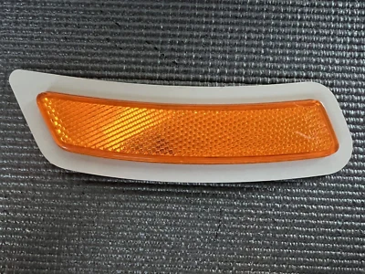 Marcador lateral derecho BMW M3/M4 2015-2020 OEM 7848581  Foto 1 de 2