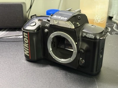 Cuerpo de cámara fotográfica Nikon F-401X 35 mm AF SLR Foto 1 de 4