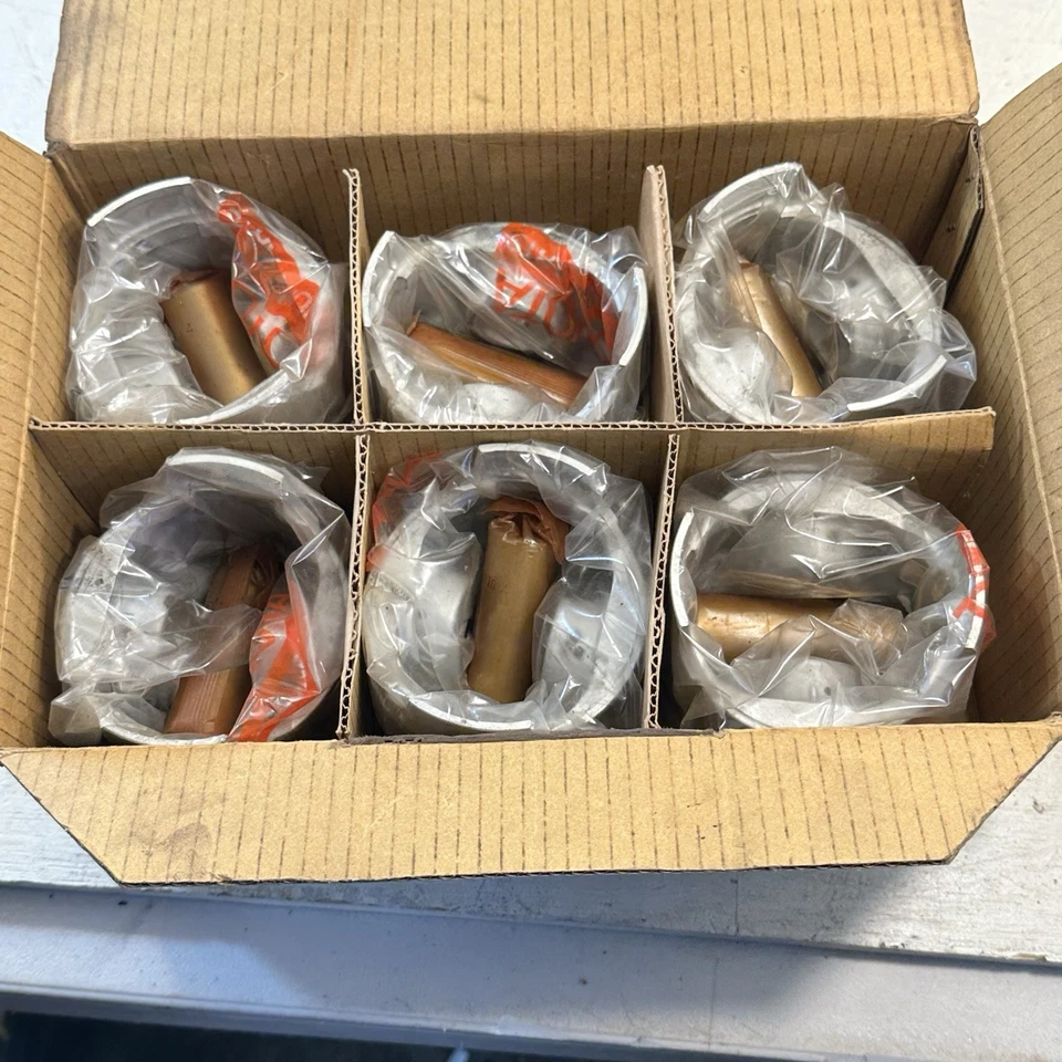 6-New OEM Toyota 1310361020 Land Cruiser 75-88 2F Engine Pistons  +.050 Oversize - Image 1 of 4