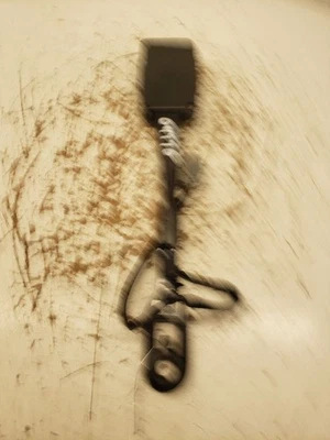 Cinturón de seguridad delantero cubo asiento hebilla conductor se adapta a 13-15 DART 1362370 Foto 1 de 4