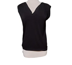 Ann Taylor XS Bluse mit V-Ausschnitt Schwarz Kurzarm Oberteil Shirt. Maße Grube-Grube... - Bild 1 von 3