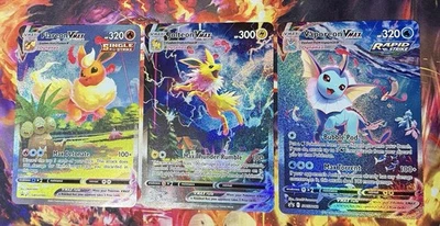 Cartas Pokémon Jumbo Flareon, Jolteon y Vaporeon VMAX de gran tamaño🔥 Foto 1 de 4