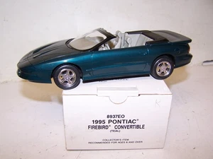 AMT Ertl 1995 Pontiac Firebird convertible teal promo model new 1/25th scale - Picture 1 of 3