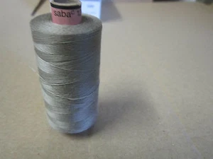 0,006€/1m)  1 Rolle 1000 m Nähgarn Stärke 120 Farbe: Beige  Amann / Saba ( s 9 - Picture 1 of 1