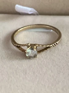 VINTAGE 18 CT GOLD RING - Picture 1 of 8
