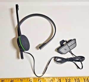 Auriculares Microsoft Xbox con micrófono con cable modelo 1564 - Imagen 1 de 4