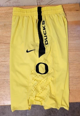 Nike Oregon Ducks Dri Fit Medium Yellow Black Basketball Shorts Size S - Image 1 of 4