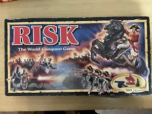 RARE VINTAGE 'RISK' THE WORLD CONQUEST GAME 1993 PARKER 100% COMPLETE - Picture 1 of 3