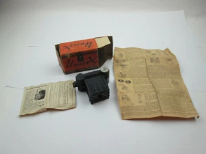 Vintage Univex Model A Camera With Box and Instructions Universal Camera Corp - Picture 1 of 12