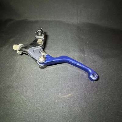 2000-2023 Yamaha TT-R125 TTR125 TTR125E alavanca de embreagem cabo poleiro fabricante de equipamento original TTR-125L - Imagem 1 de 4