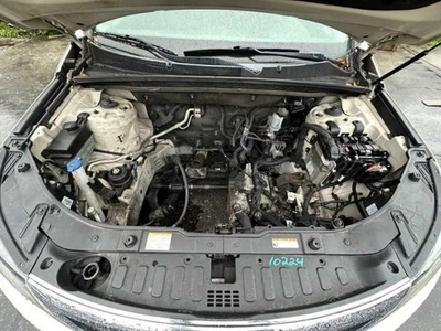 Cierre capó delantero 2011 12 13 14 15 Kia Sorento Foto 1 de 4