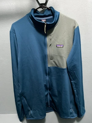 New Men's Patagonia R1 Thermal Jacket Lagom Blue Extra Large  - Image 1 of 4