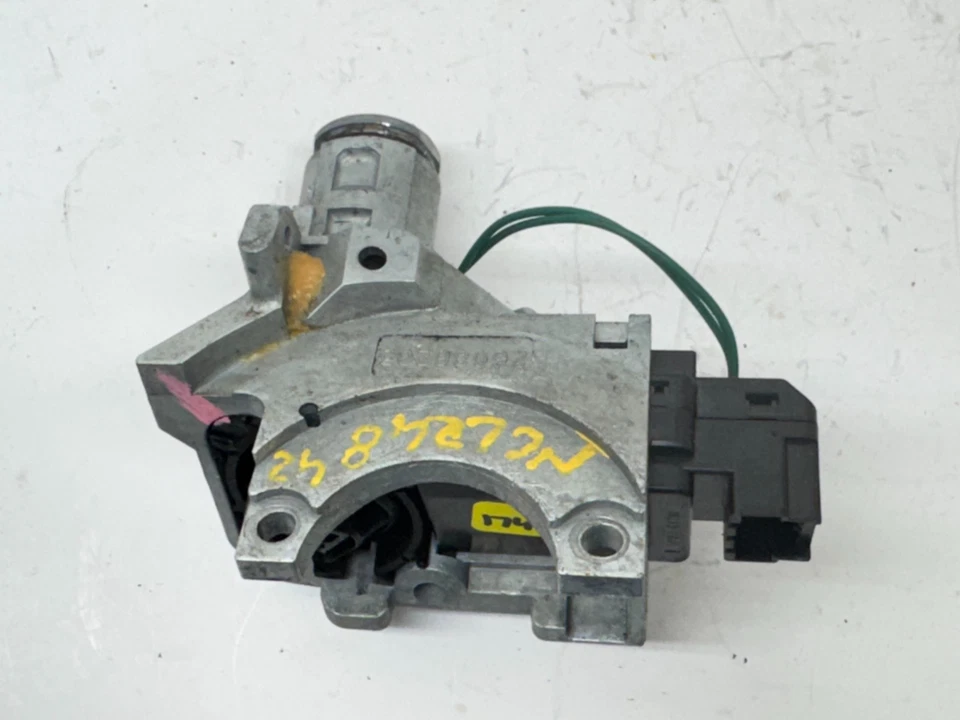 GMC SIERRA 1500 2007-2014 Denali bloqueo de encendido carcasa OEM 26086203 Foto 1 de 4