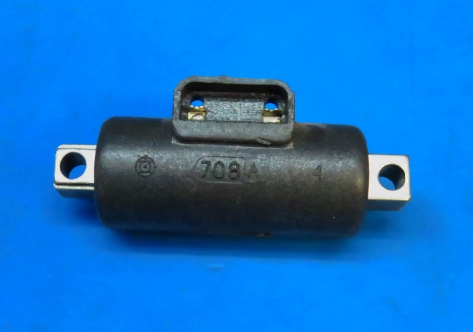 NUEVO OEM 76-80 YAMAHA YZ100 125 MX125 BOBINA DE ESTATOR DE CARGA 565-85567-10-00 Foto 1 de 1