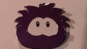 Disney Trading Pins-2009 Club Penguins-Puffles-Purple - Picture 1 of 1
