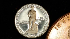 MINIATURE COIN 1925 LEXINGTON CONCORD COMMEM HALF PROOF LIKE STERLING SILVER - Picture 1 of 2