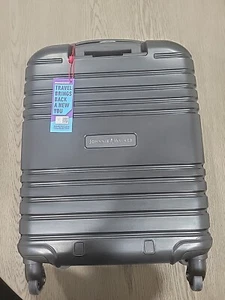 Johnnie Walker American Tourister Carry On Spinner Bag Hard Shell Suitcase 21" - Picture 1 of 7
