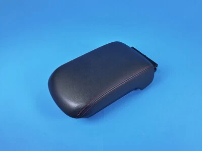 08-15 MITSUBISHI EVOLUTION EVO X FE EDICIÓN FINAL REPOSABRAZOS CENTRAL COSTURAS ROJAS Foto 1 de 4