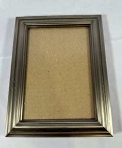 Goldfarbener Bilderrahmen 8 1/2 x 6 1/2 - Bild 1 von 3
