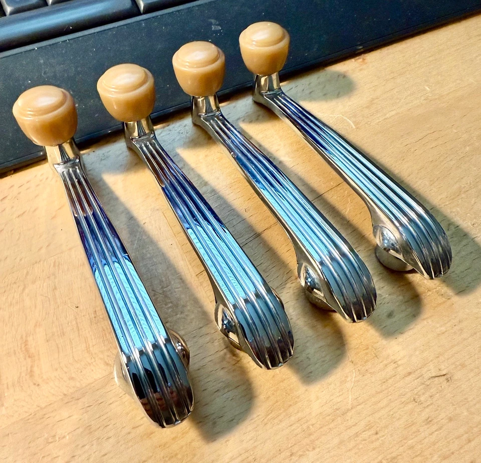 NORS 1937 1938 FORD DELUXE WINDOW CRANK HANDLES 37 38 CIRCA 30S RESTO RAT ROD - Image 1 of 4