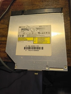 Masterizzatore Lettore DVD RW R TSL633L  Light scribe Brandizzato HP - Immagine 1 di 4