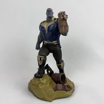 Diamond Select Gallery Infinity War Thanos 12 en Estatua Marvel Avengers Diorama Foto 1 de 4