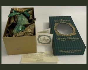 Waterford Holiday Heirlooms vetro soffiato sottaceto decorazione natalizia 5,5" - nuovo con scatola - Foto 1 di 6
