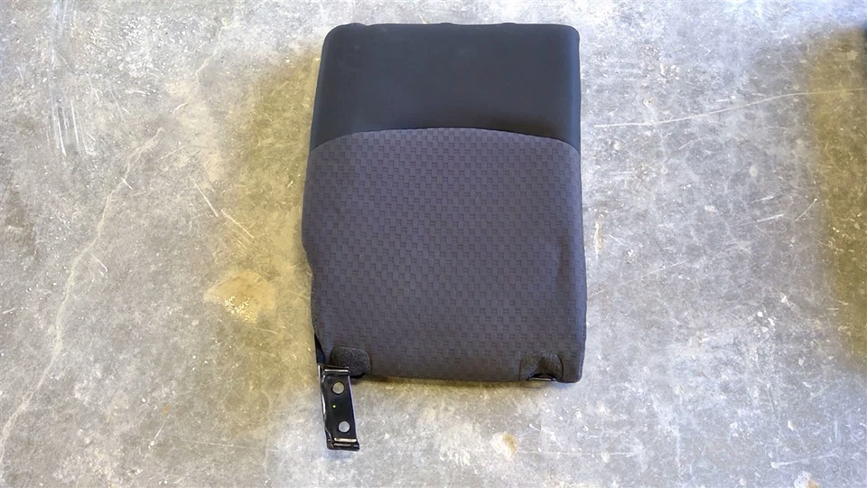 2017 Mitsubishi Mirage HTBK Passenger Rear 1/3 Seat Backrest Black C 113250 - Image 1 of 4